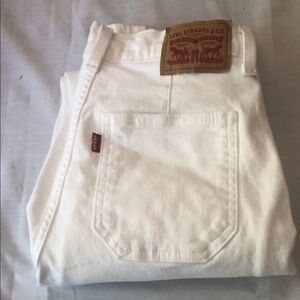 Levi's White Men's Straight Jeans with Signature Patch